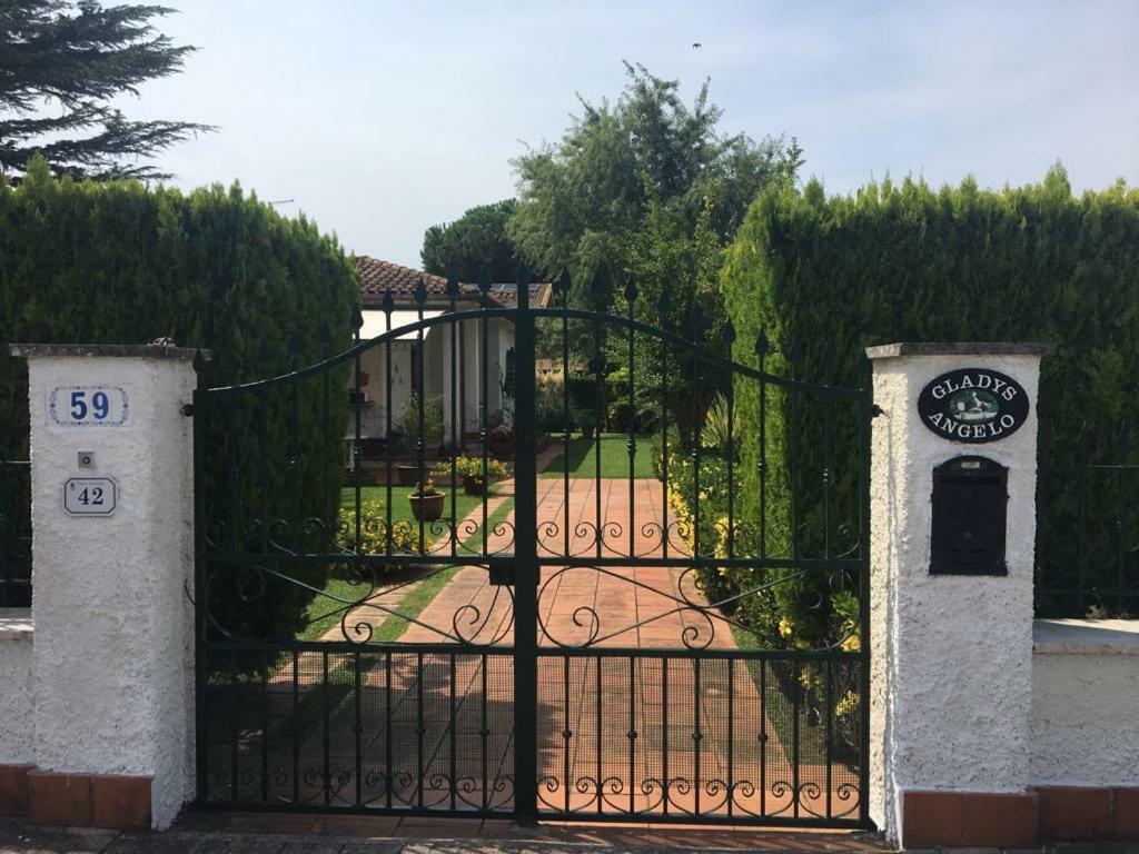 Villa La casa di Angelo e Gladys Bella Farnia Exterior foto